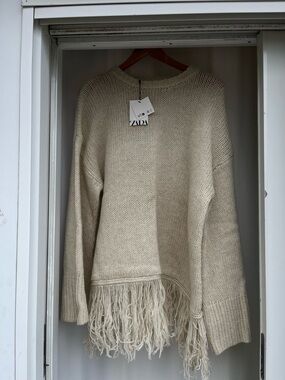 ZARA Cream Fringe-Hem Crewneck Sweater